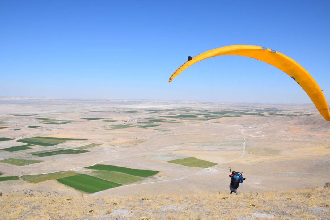 Spor ve özgürlük Konya semalarında renkli yarışa döndü 3